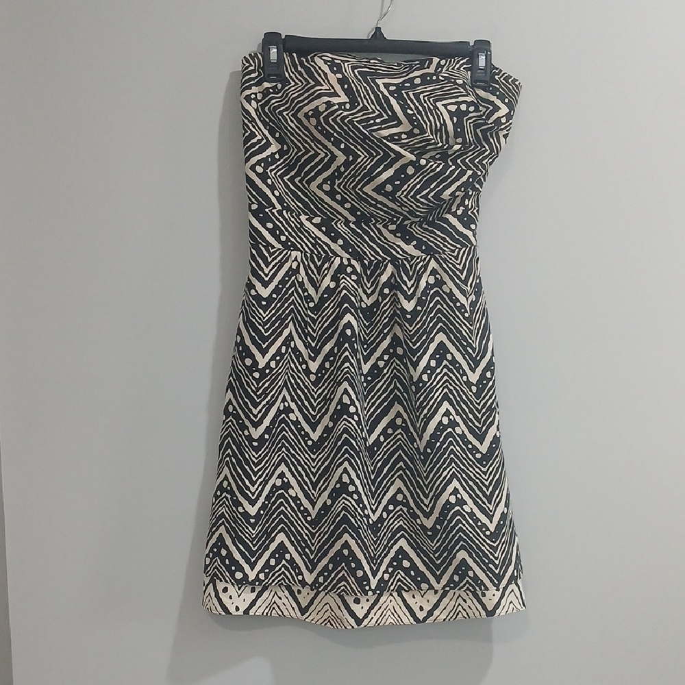 The Limited Black and Pearl Strapless Cocktail Dress Sz 2 New With Tag